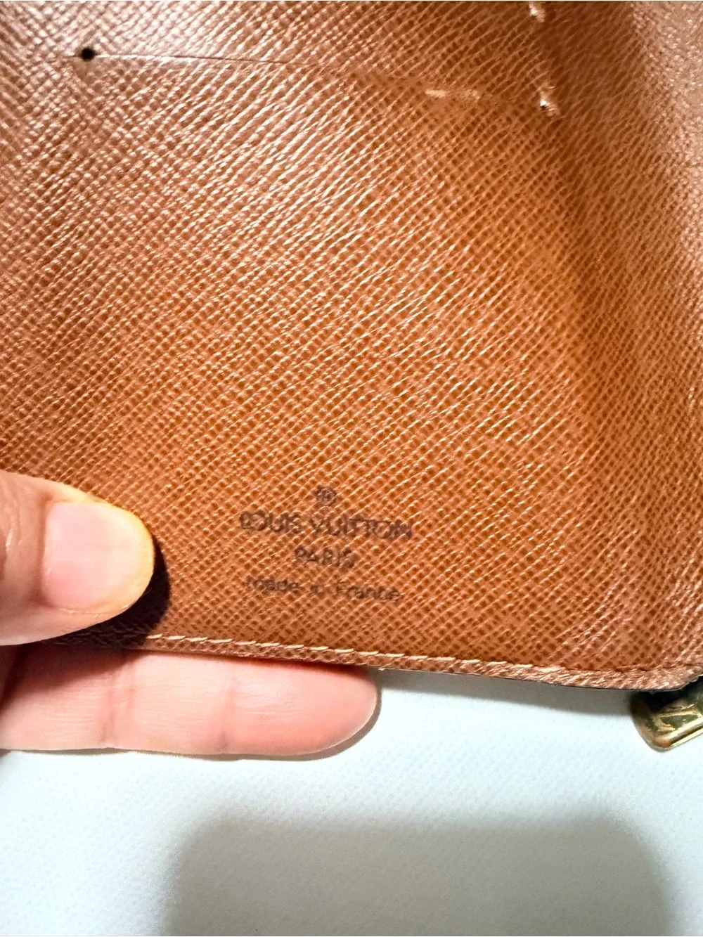 Louis Vuitton used callouts